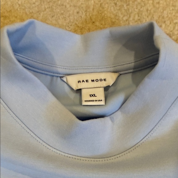 Women’s Light Blue Set - Rae Mode - Picture 4 of 11